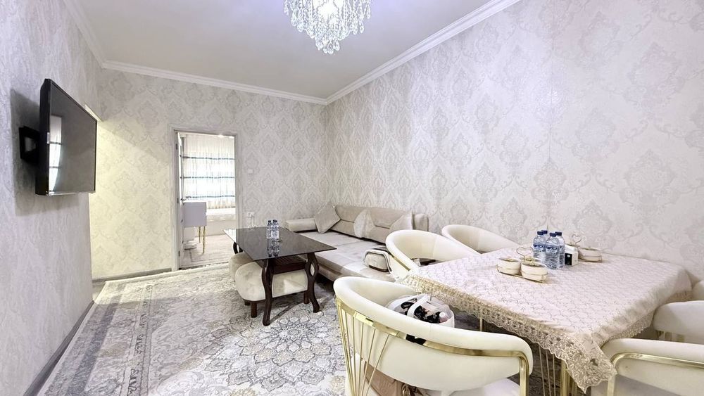 Срочно Продаётся квартира метро Буюк Ипак Йули художник 2-комн новый