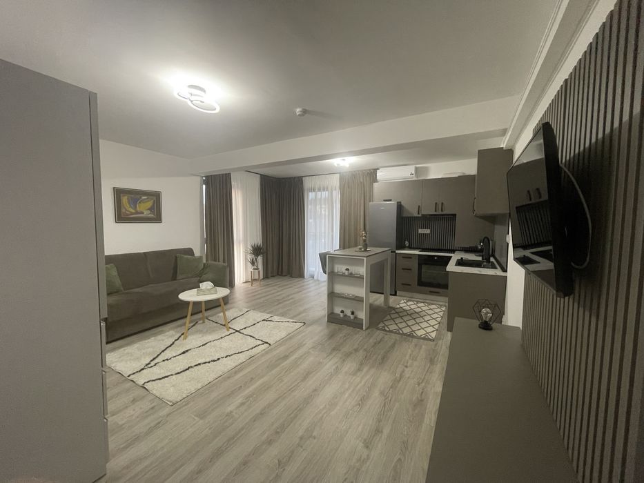 Apartament 37 mp + balcon / Bloc nou/ Ultrafinisata / Cartier Meses