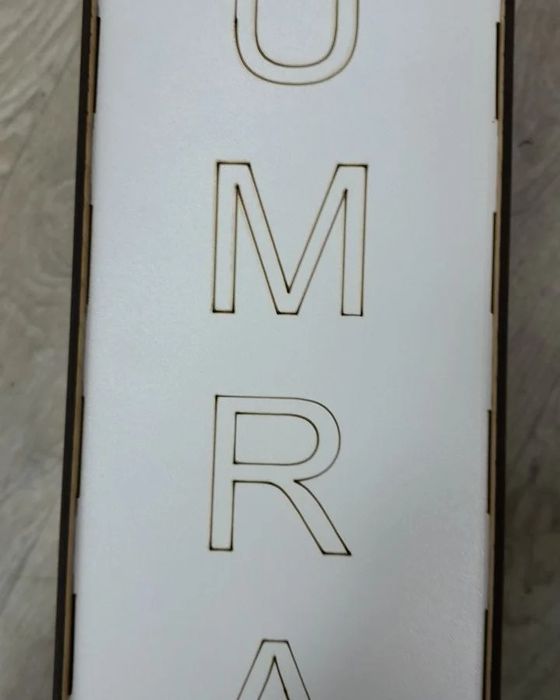 Mahsulotni sotish hadiya uchun juda zoʻr