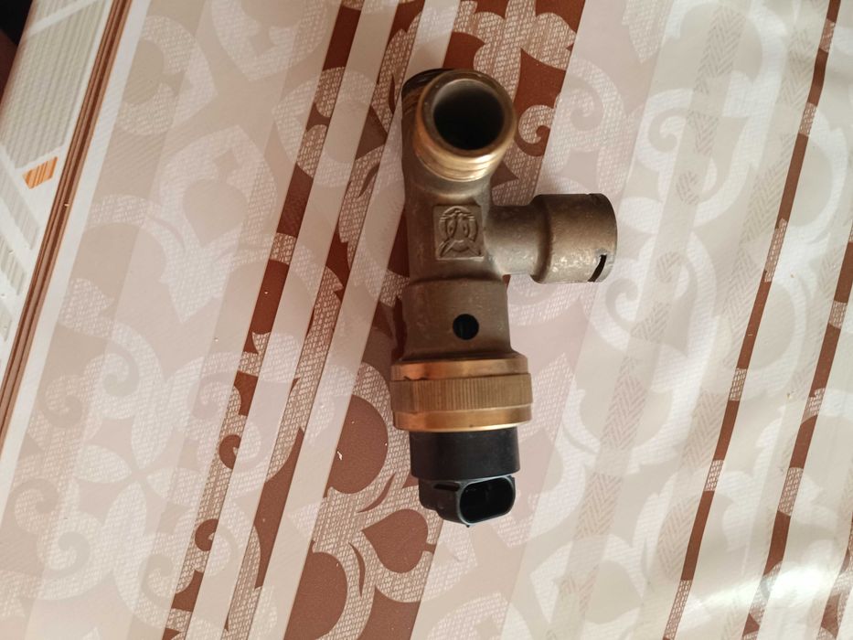 Vana cu trei cai  centrala termica Vaillant