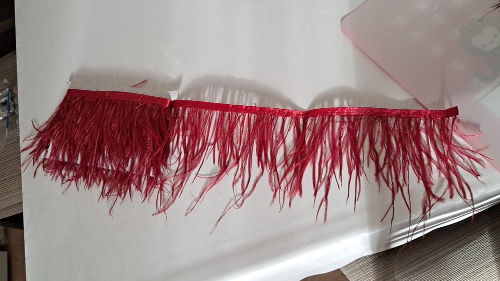 Продам натуральные перья страуса