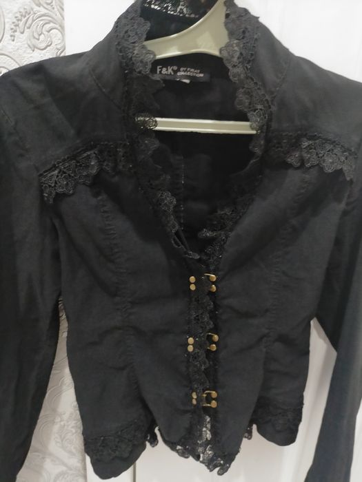 Женские вещи б/у 1000 тенге(торг)