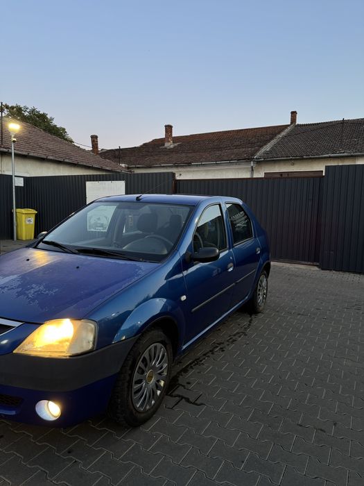 Dacia Logan  1.6 MPI  2006