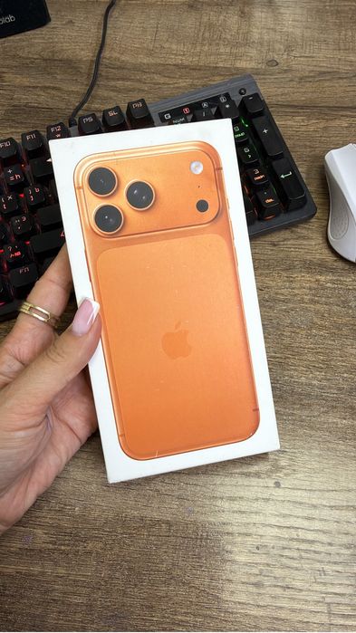 Продам iphone 17 pro max 512