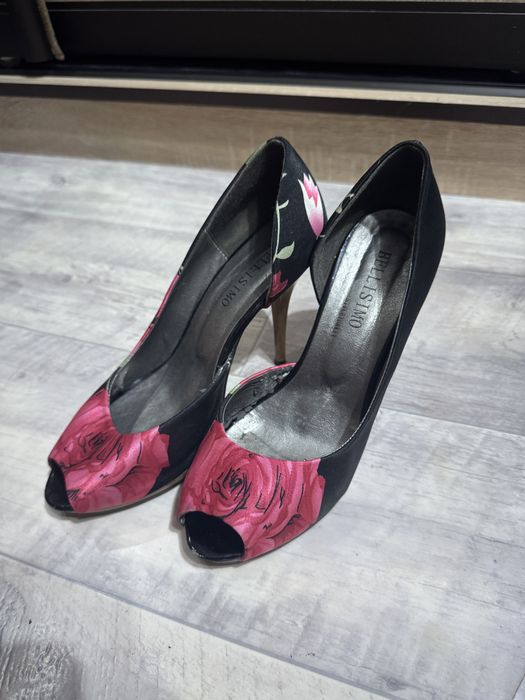 Туфли-басоножки на шпильке