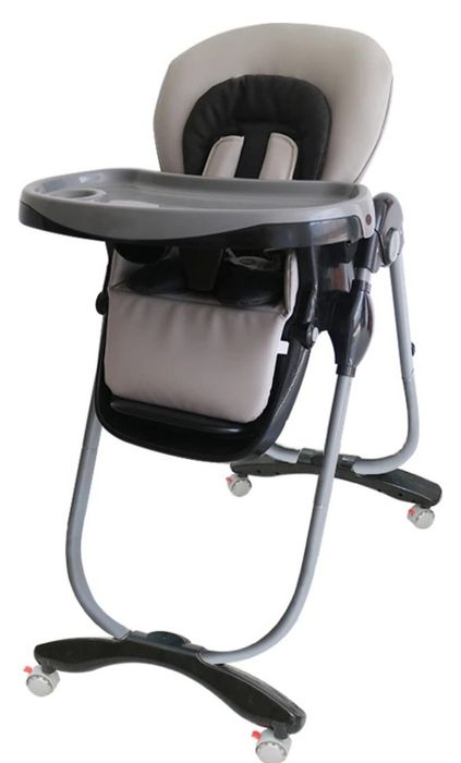 Продам столик для кормления. Шезлонг