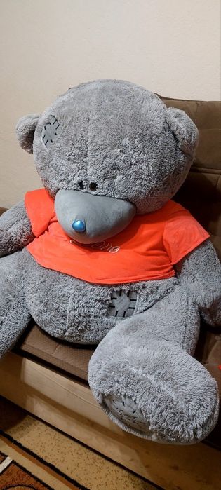 Chiroyli yalangoch kelinlar