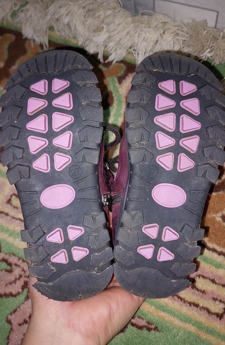 Сапожки 27 размер (2 пары, смотрите фото)