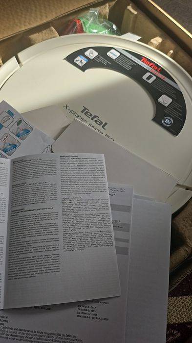 Робот пылесос новый