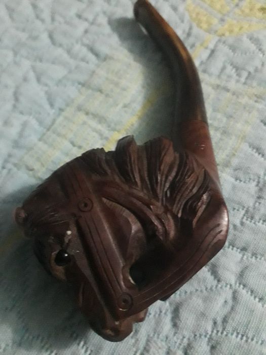 Pipa veche, de colectie .