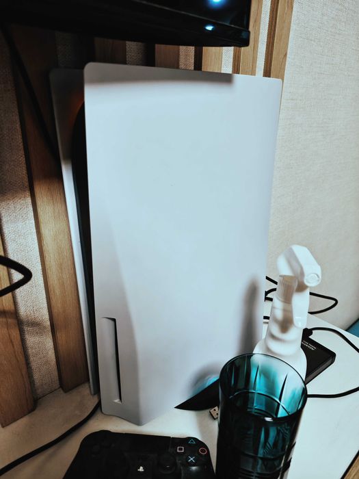 Sony PlayStation 5 (Fat, дисковая версия) — отличное состояние