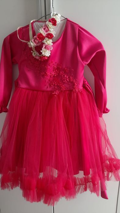 Rochie fucsia fetite 5+,  cu tull și dantela, cordon in talie