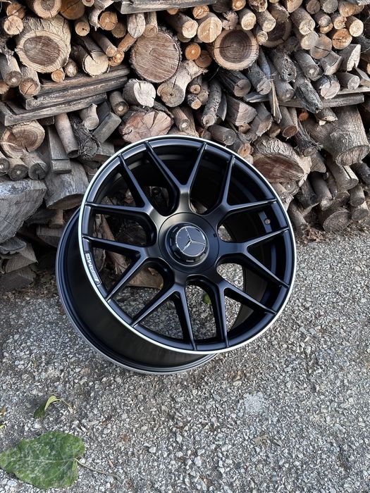 Джанти AMG за Мерцедес Mercedes 18 “ цола 5х112 нови 4х8.5j 4matic
