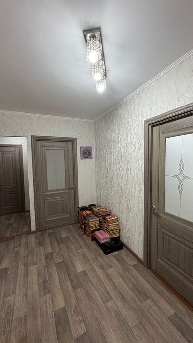 Продам 3комн., 4 мкрн.