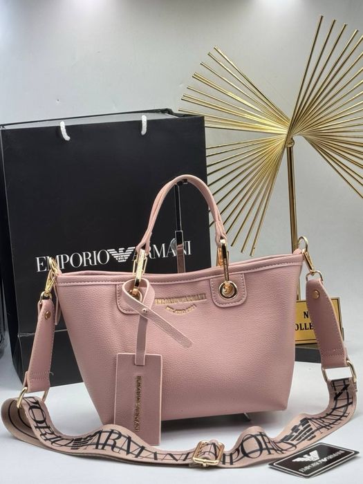 Geanta Armani Noua !!! Dimensiuni 33/18 !!!