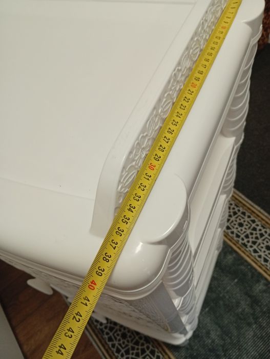 Продам пластиковый комод