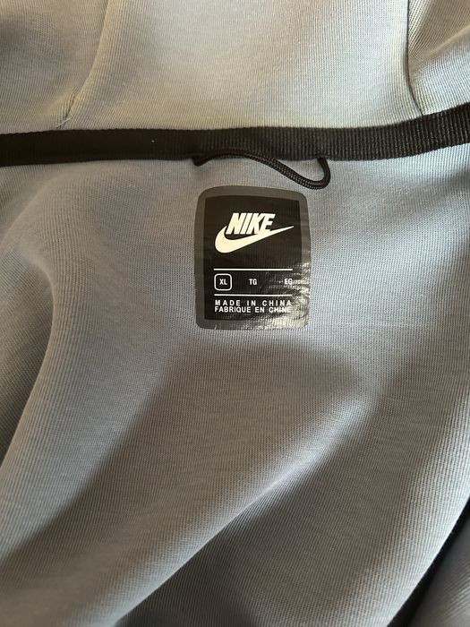 Hanorac Nike Tech Fleece