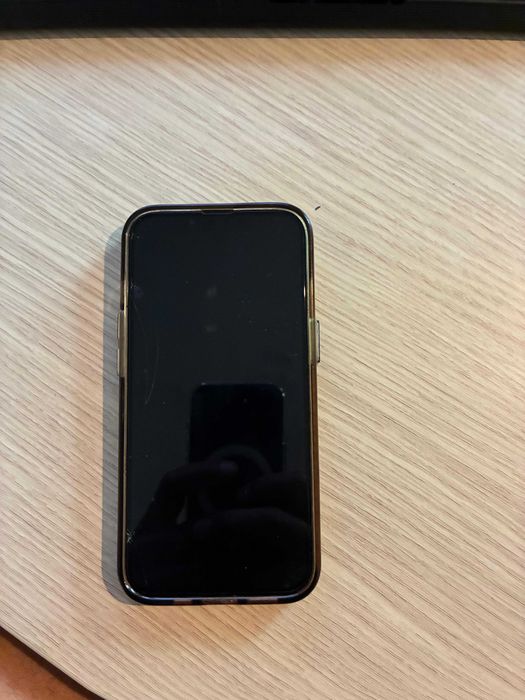 iPhone 13 utilizat