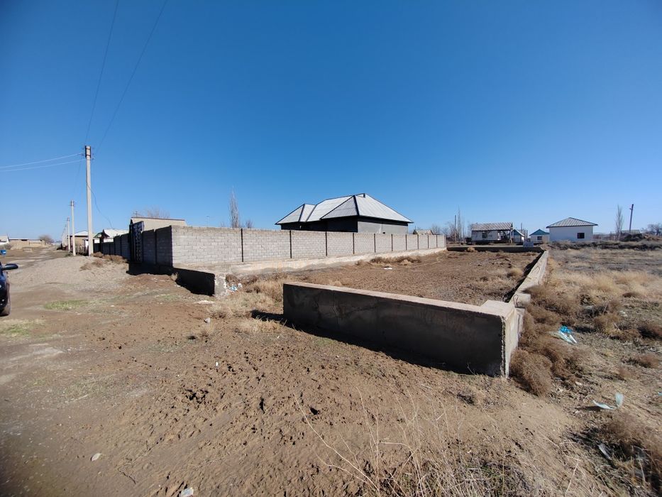 Ховли сотилади ва йонидаги йерхам бирга