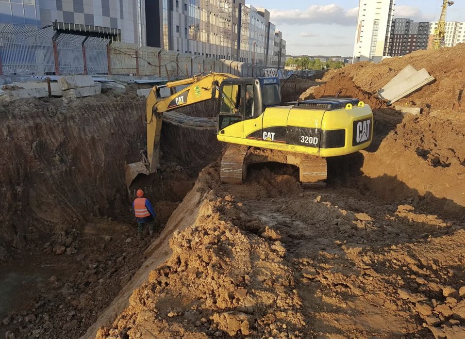 Доставка грунта. рыжий грунт.