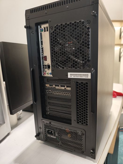 Core i9-12900F ОЗУ - 32гб, RTX 4070