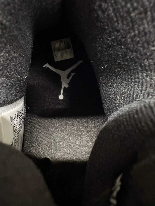 *REDUCERE* Jordan 4 Retro White Thunder - Verificare Colet -