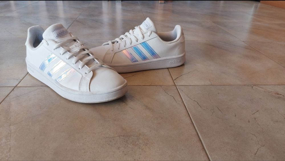 Adidas Grand Court
