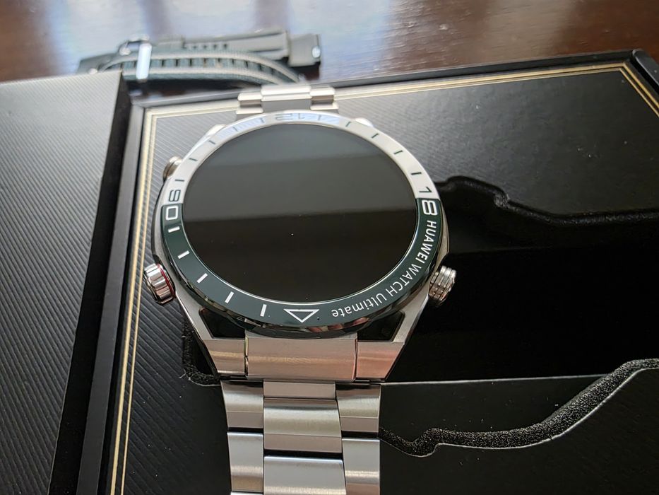 КАТО НОВ с гаранция Huawei Watch Ultimate Green