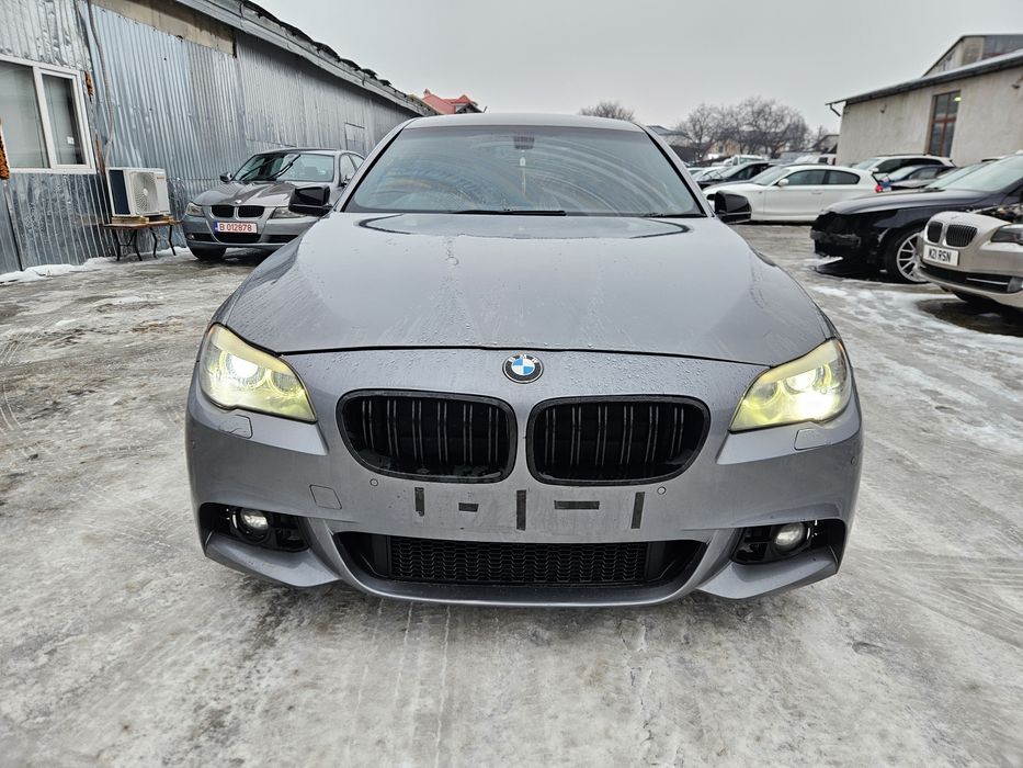 Far faruri bi-xenon adaptiv bmw f10 f11  non-lci
