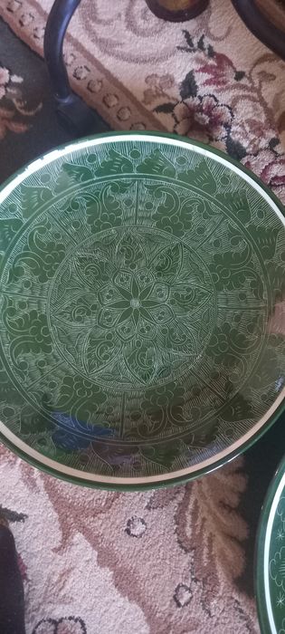 Большая  тарелка