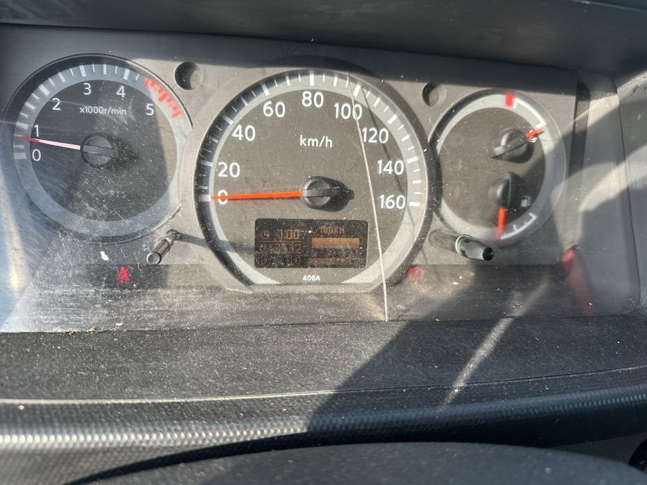 Dezmembrez renault maxity , cabstar nissan 2.5