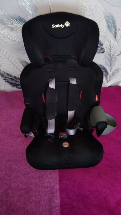 Детское автокресло продается