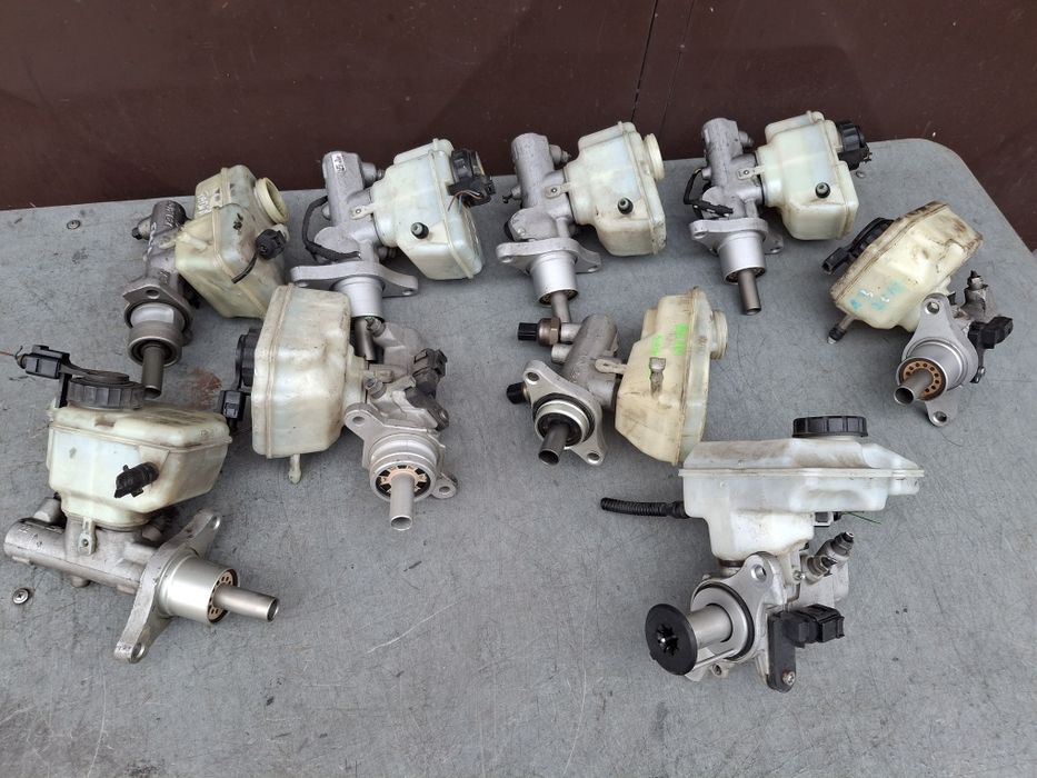 Pompă servo frina Golf 5 6 Leon Audi A3 Fabia Sharan Galați Passat