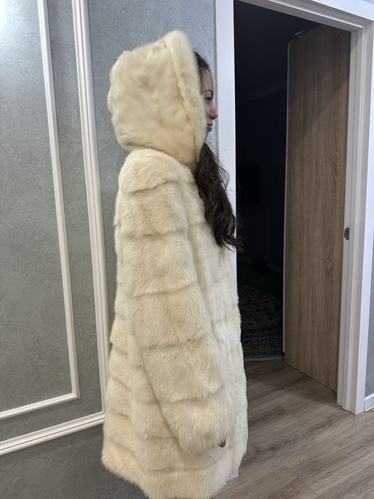 Продам норковую шубу!