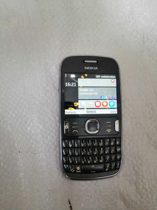 Lot 2 telefoane colecție vintage  Nokia asha 302 și E5