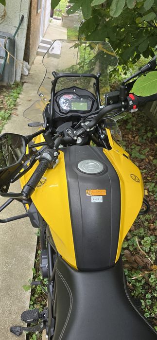 Benelli trk 502x