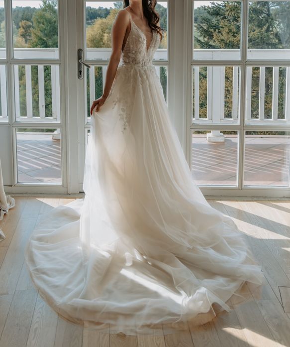 Намалена: Сватбена/ бална/ булчинска рокля от Ivoire (Снимки)