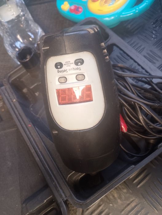 Гайковер 350 Нютон метра с кабен към запалката