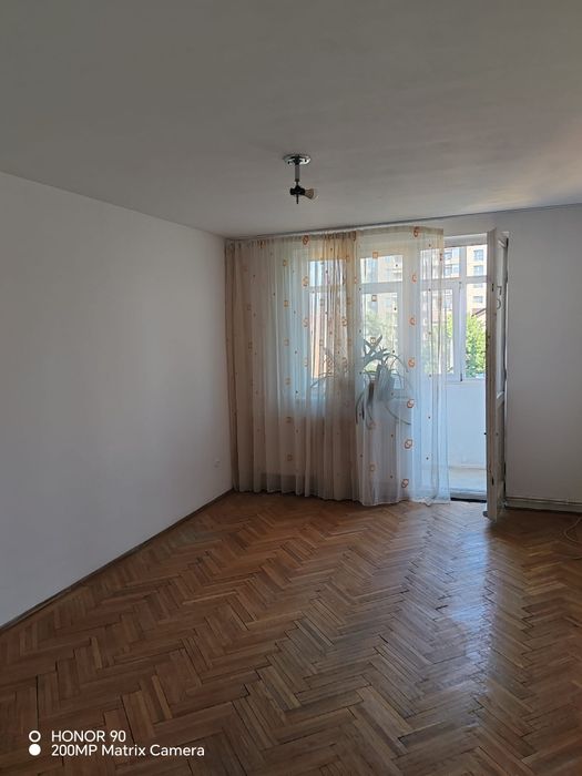 Apartament 2 camere, Str. Teilor – la intrarea în Pădurea Trivale — fotografia 3