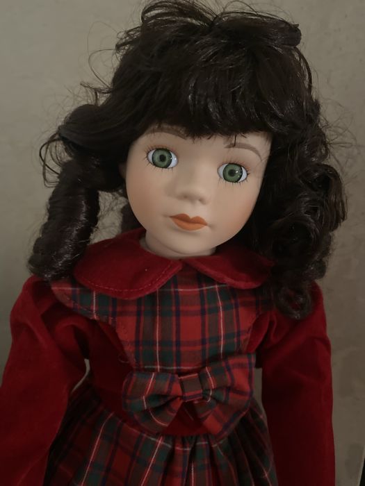 Promenade Collection Порцеланови кукли