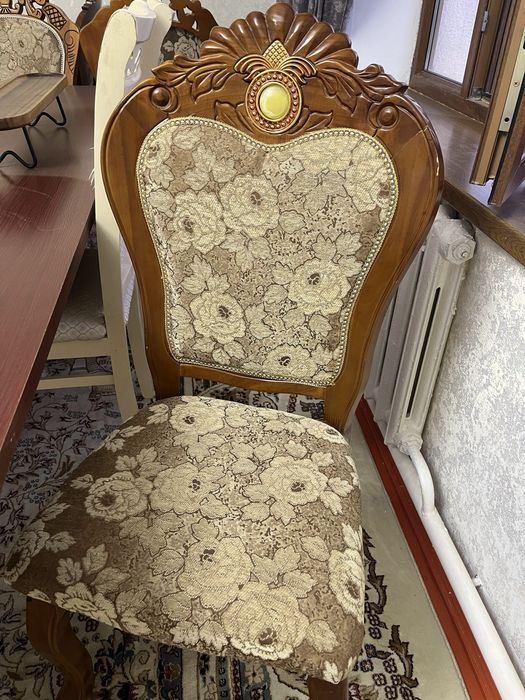 Продается качественные стулья  15 штук