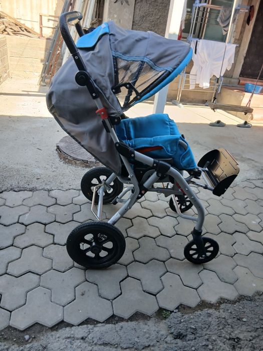 Продам инвалидную коляску для дцп  детей