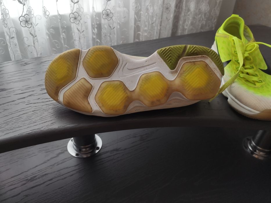 Кросовки Найк 36 размер