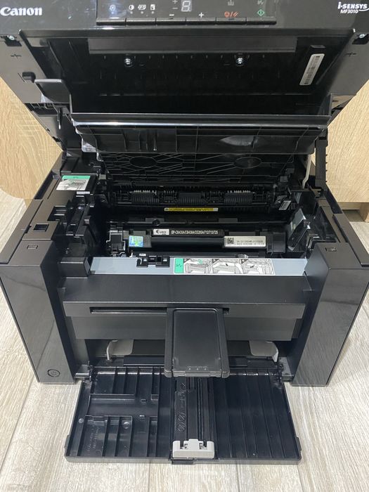 МФУ Canon MF3010