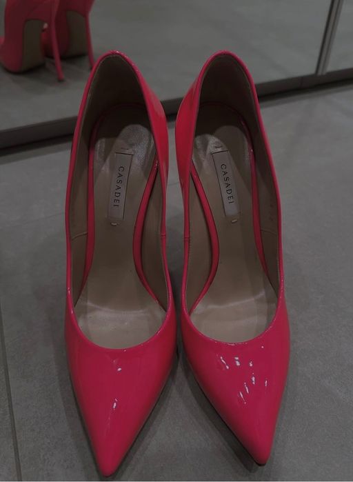 Casadei Висок ток