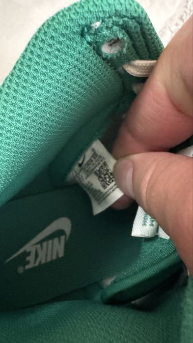 Оригинал Nike кросовки размер 39-40