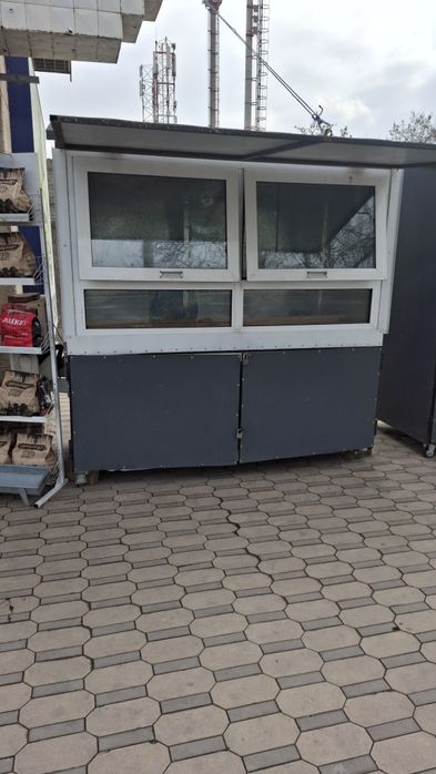 Холодильник Ветрина