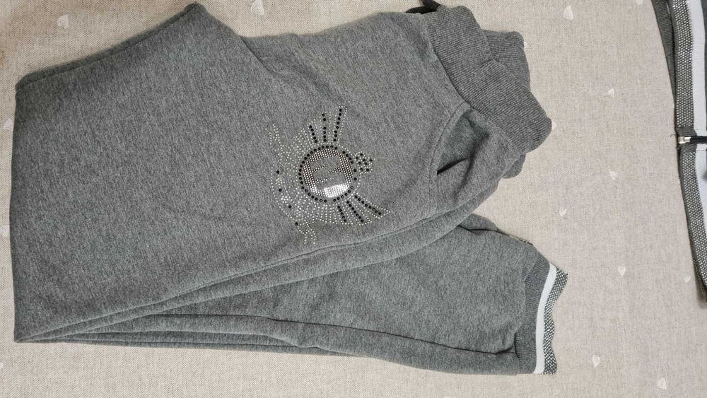 Детски анцунг 146 см. За момиче