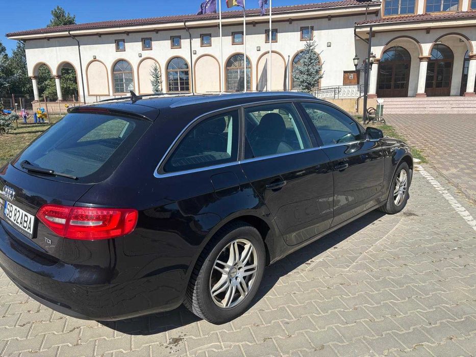 Vand Audi A4 B8 2.0 TDI