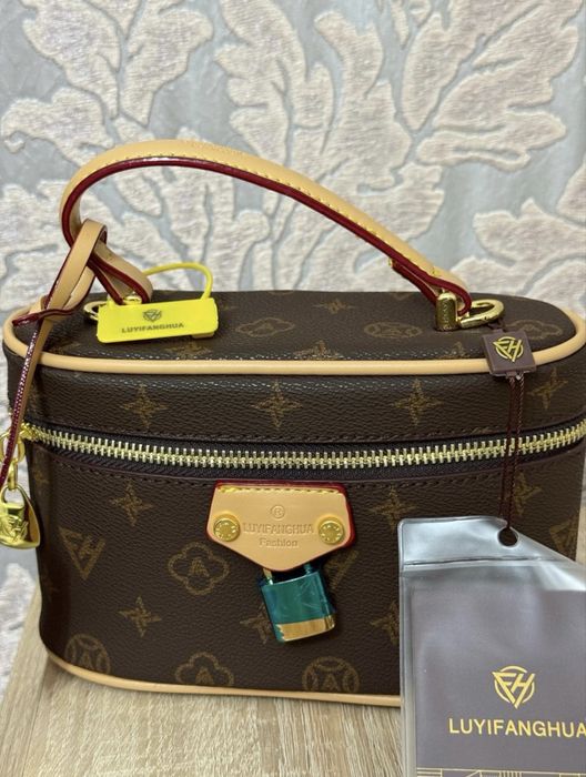 Сумка коричневая новая